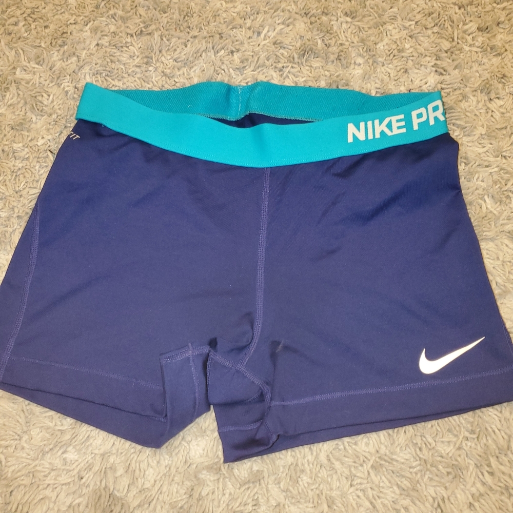 Nike spandex